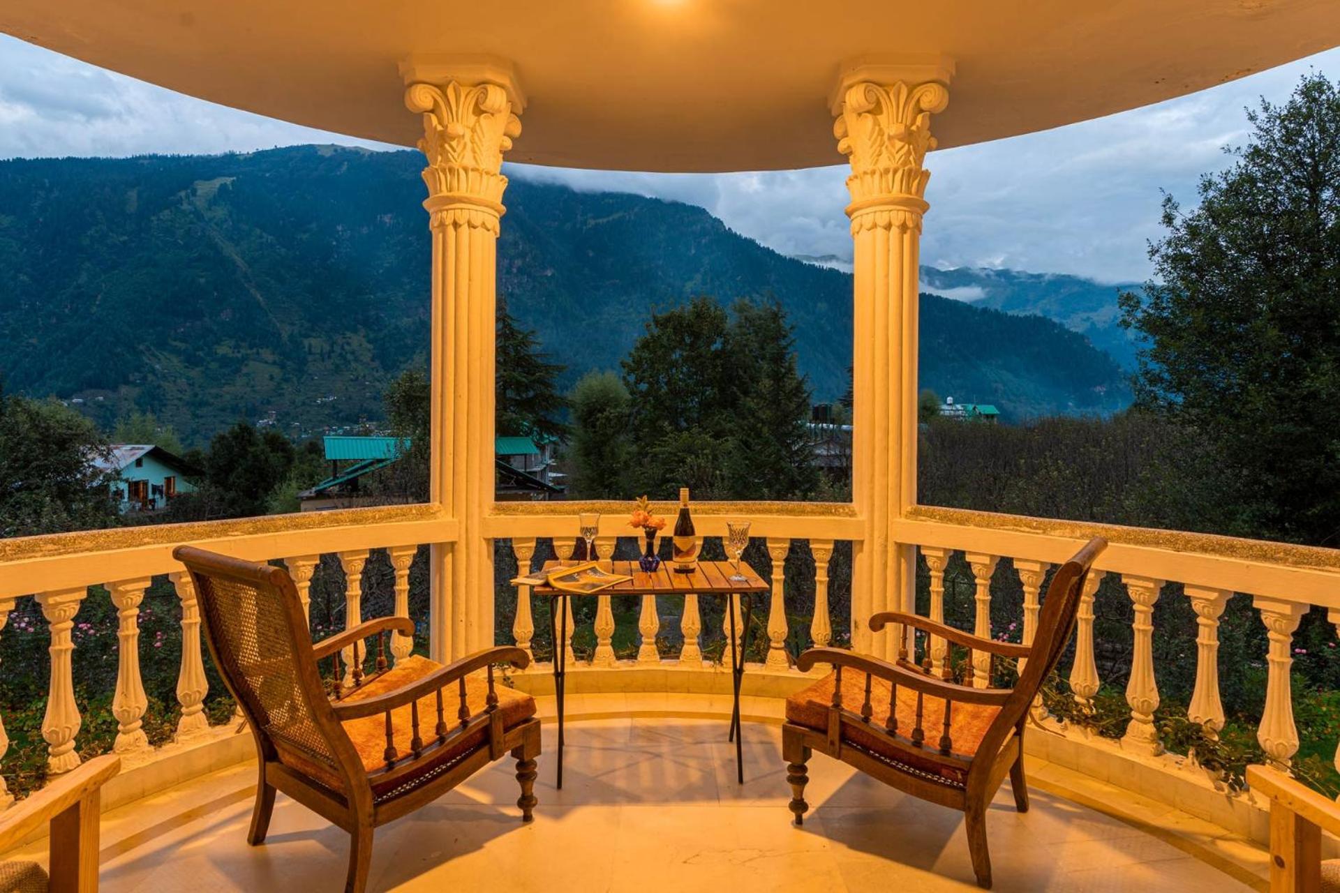 The Lama House By Veo - Serene Mountain Villa, Manali - Manali (Himachal Pradesh), Manali