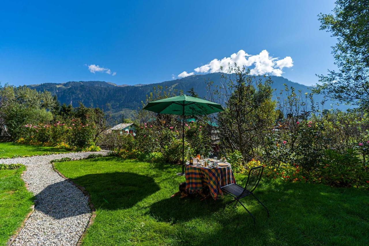 The Lama House By Veo - Serene Mountain Villa, Manali - Manali (Himachal Pradesh) — Photos 3